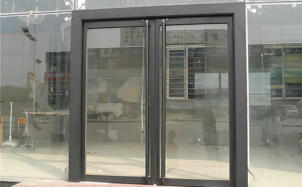 洛南玻璃地弹门
