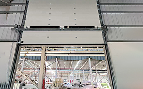 洛南工业提升门