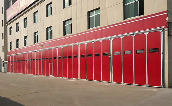 洛南工业推拉门厂家提醒大家今日有雨记得外出带伞