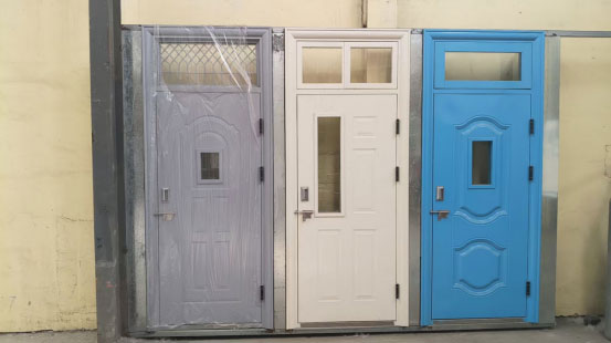 洛南学校教室门 洛南学校教室门