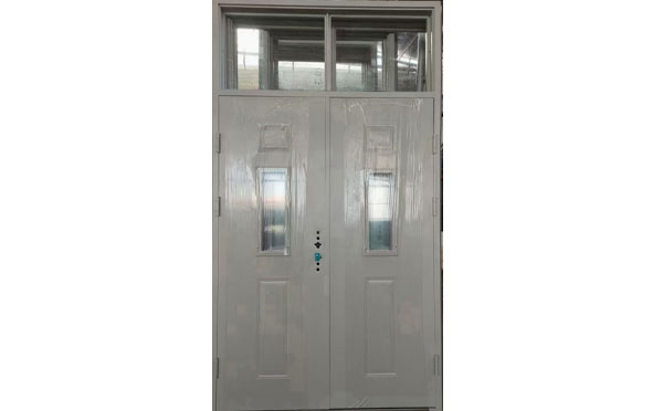 洛南学校教室门