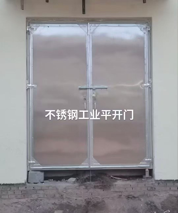 不锈钢洛南工业平开门在现代工业场景中的应用实践